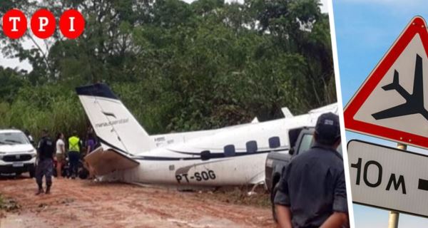 Самолет с туристами потерпел крушение: 14 погибших
