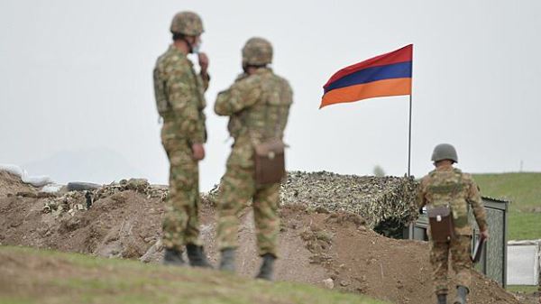 В Армении заявили о гибели военного при обстреле с азербайджанской стороны